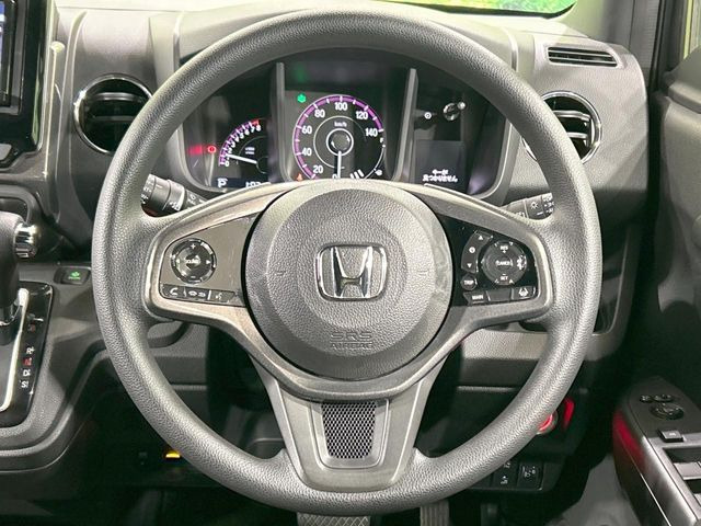 �y�����v�����X�e�A�����O�z�㎿�Ȋv���g�p���邱�ƂŁA��ɂ����������݂ƂĂ��^�]���₷���n���h���ł���