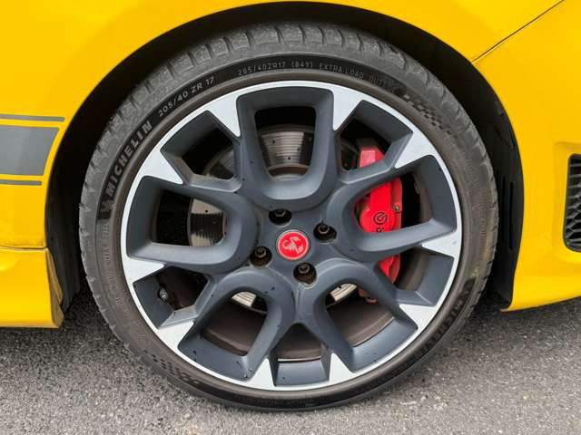 �����Ō��Ԃ����ɗ��鎖���o���Ȃ����q�l�͂����k���������܂����C�ɂȂ镔���͎ʐ^��������v���܂���