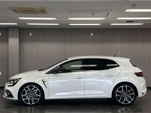 �y�c�Ǝ��ԁz10:00�[19:00�����T���j���A��x�B�N���N�n���^�A�x���̉c�Ƃ͂��d�b�ɂĂ��₢���킹�������B