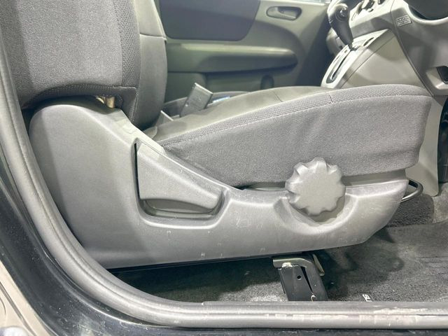 �y�V�[�g���t�^�[�z�V�[�g���ʂ̈ʒu���㉺�ɒ����ł���V�[�g���t�^�[�𑕔��B�啿�ȕ��������ȕ����œK�ȃh���C�r���O�|�W�V�����ŉ^�]�ł��܂��B