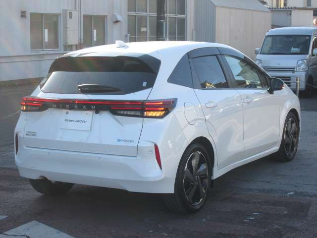 ノートオーラ1.2 G レザーエディション