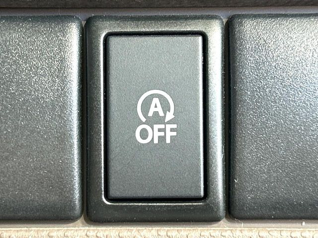 �y�A�C�h�����O�X�g�b�v�z�ԐM����a�؂Œ�Ԃ����ۂɃG���W�����~���A���ʂȔR���̏����}���܂��B�R��������ی�ɂȂ���@�\��G���W���̓u���[�L�𗣂��΍Ďn�����܂��B