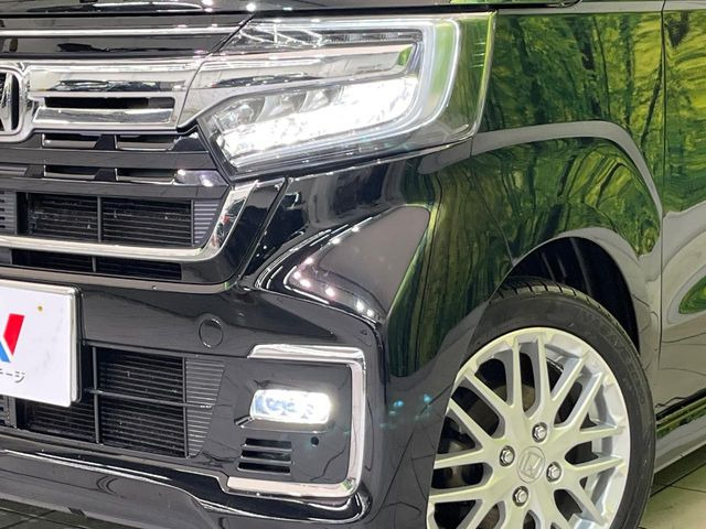 �w�b�h���C�g��e�[�������v&�A���~�z�C�[�����̊e��R�[�e�B���O���I�X�X�����Ă���܂��B�����Y�����̉��΂݂≘���}���A���ꂢ�ȏ�Ԃ������e�i���X���X�ŕۂĂ܂���