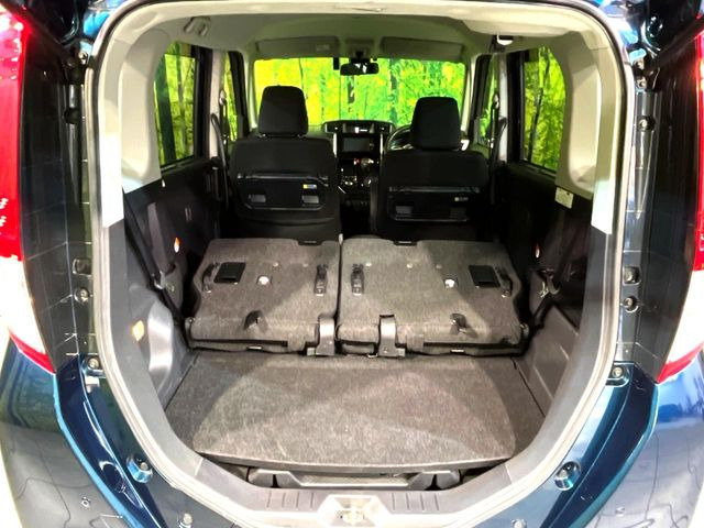 ���i�̂���������ʋ΁A���}���ɏ\���ȉ׎��X�y�[�X���m�ۂ��Ă���܂��B�Z�J���h�V�[�g��|���ƁA�傫�ȉו��̐ύڂ��\�ł���