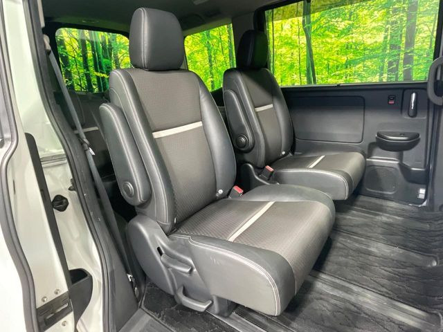 ���ڒ����̓E�H�[�N�X���[�ƂȂ��Ă���܂��B���ڂƎO��ڂ̈ړ�����~�肪�Ƃ��Ă��y�ɂȂ�̂ŁA���~��̍ۂ��X�g���X�������邱�Ƃ͂���܂����