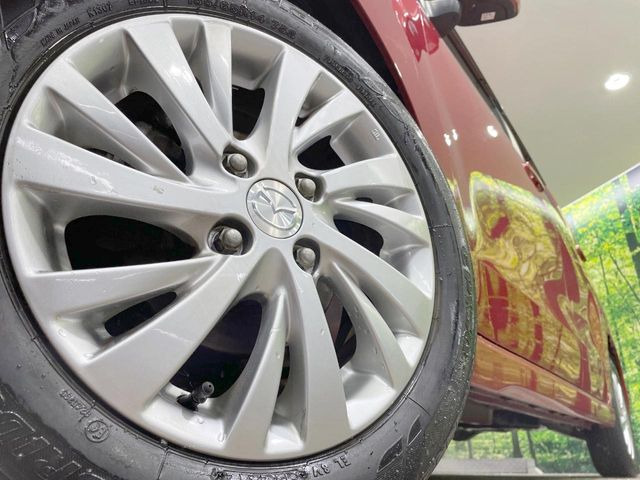 �y14�C���`�A���~�z�C�[���z�O�ςɃ}�b�`�����A���~�z�C�[���𑕒����Ă���܂��B�e��A���~�z�C�[����A�X�^�b�h���X�^�C�����戵�����Ă���܂��B���񂲑��k����������