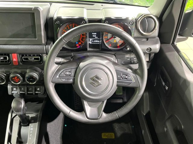 �y�����v�����X�e�A�����O�z�㎿�Ȋv���g�p���邱�ƂŁA��ɂ����������݂ƂĂ��^�]���₷���n���h���ł���