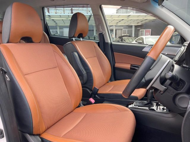 �y�u���E�����U�[�V�[�g�z�f�U�C�����������A�������̂��钃�v�V�[�g�B��ɑ̂ɐG��镔��������A����S�n�̗ǂ��ɂ͂�����肽���ł��ˁ􉘂�̕t����򉻂�}����������R�[�e�B���O�{�H�����X�X���ł����