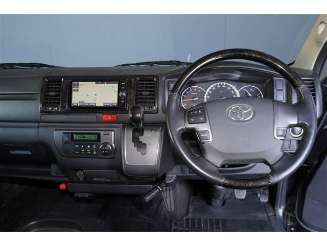 ハイエースバン2.8 スーパーGL ダークプライム ロング ディーゼル