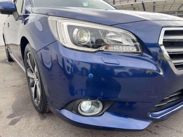 �yLED�w�b�h���C�g�z���V����ԑ��s�����ǍD�Ȏ��E���m�ۂ����S���ĉ^�]�ł��鍂�P�xLED�w�b�h���C�g�𑕔�!�_�����x�������A����d�͂��}�����Ă��܂��B