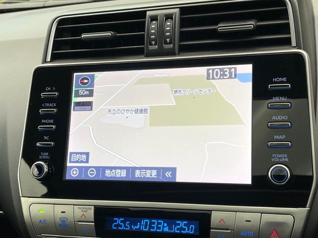 【9インチ ディスプレイオーディオ】大画面ディスプレイへお持ちのスマートフォンと連携して、ナビやbluetoothでの音楽再生が可能です♪デザインはもちろん操作性も良好!別途ナビ機能の取付可能です♪