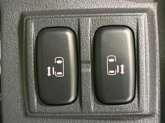 �y�����p���[�X���C�h�h�A�z�X�}�[�g�L�[��^�]�Ȃ̃X�C�b�`�Ō�ȗ����X���C�h�h�A�̊J���\���d��������͂����ăh�A���J����K�v�������A�����Ȃ��q�l�ł��ȒP�ɊJ���߂ł����K�ł���