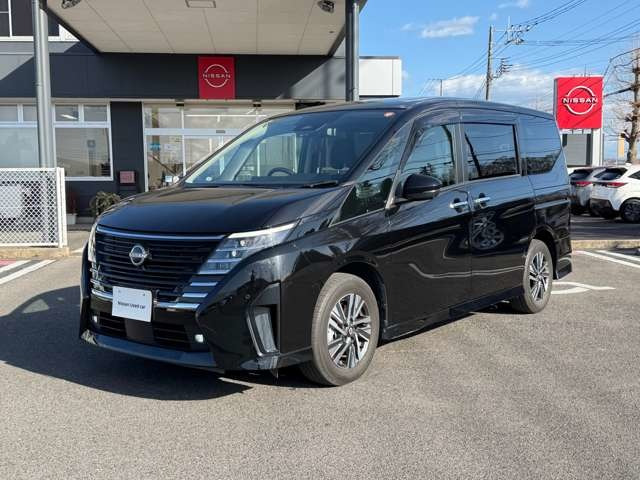 セレナ1.4 e-POWER ハイウェイスターV