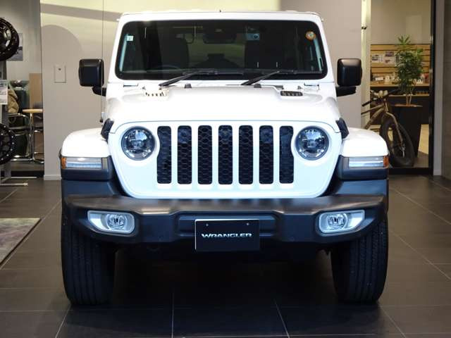 ラングラーアンリミテッド サハラ 4WD