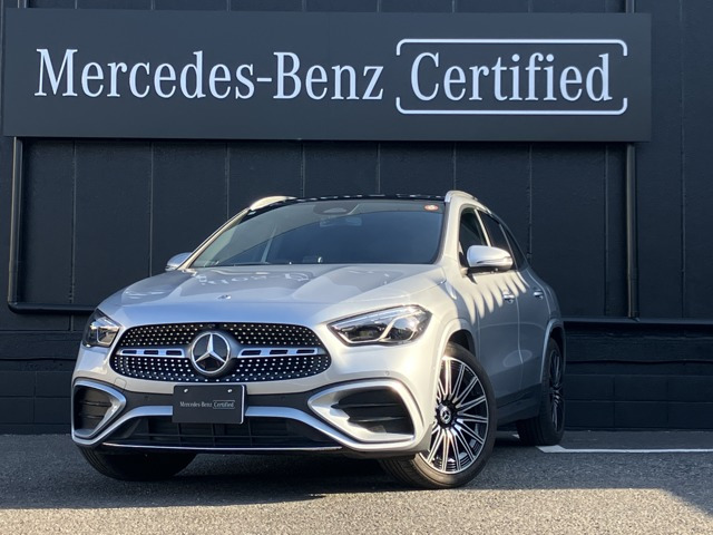 GLAクラスGLA200d 4マチック AMGラインパッケージ 4WD