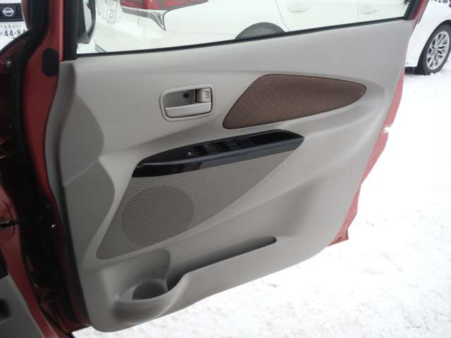 ���ۂɌ��Ă���������΂��̎Ԃ̗ǂ����`��邩�Ǝv���܂��̂ŁA���Ј�x�����X��������!