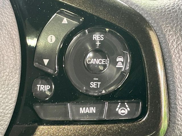 �y�A�_�v�e�B�u�N���[�Y�R���g���[���z�������H�ł̒��������s���y��!!�����ő��x��ۂN���[�Y�R���g���[�����A�Փˌy���V�X�e���ƘA�g���A�O���̎ԗ������m���ĎԊԂ�ۂ悤�ɑ��x���߂��Ă���܂�!!