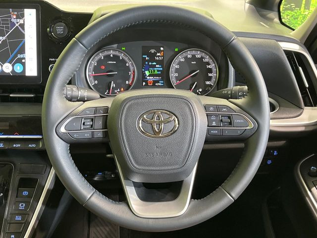 �y�����v�����X�e�A�����O�z�㎿�Ȋv���g�p���邱�ƂŁA��ɂ����������݂ƂĂ��^�]���₷���n���h���ł���