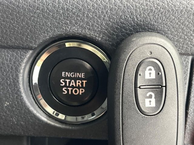 �y�L�[���X�X�^�[�g�V�X�e���z�J�o����|�P�b�g�ɓ��ꂽ�܂܂ł��h�A�̎{���E�������\�ȃX�}�[�g�L�[�𑕔��B�G���W���̃I���E�I�t�����J�M�����o���K�v����������Ƃ��Ă��֗��ł���