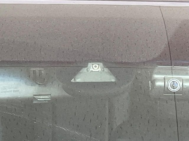 �y�V�e�B�u���[�L�A�N�e�B�u�V�X�e���z�ᑬ���s���ɑO���̎ԗ�����F�����A�Փ˂������Ȏ��͌x��ƃu���[�L�ŏՓˉ���Ɣ�Q�y�����A�V�X�g�B�����S�Ƀh���C�u�����y���݂��������܂��B