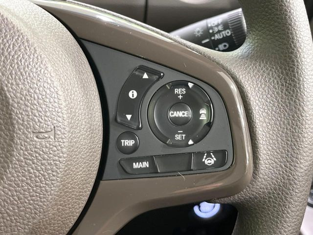 �y�A�_�v�e�B�u�N���[�Y�R���g���[���z�������H�ł̒��������s���y��!!�����ő��x��ۂN���[�Y�R���g���[�����A�Փˌy���V�X�e���ƘA�g���A�O���̎ԗ������m���ĎԊԂ�ۂ悤�ɑ��x���߂��Ă���܂�!!