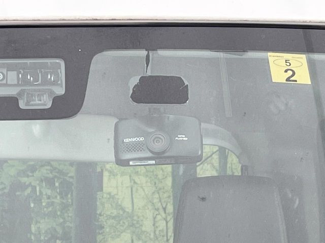 �y�h���C�u���R�[�_�[�z���S�E���S�ȃJ�[���C�t�ɕK�{�̃h���C�u���R�[�_�[�𑕔�!���s���͂������A������^�]�⎖�̂ɑ��������ۂ̏󋵂��f���ŋL�^���A����̃��X�N�ɔ����܂��B