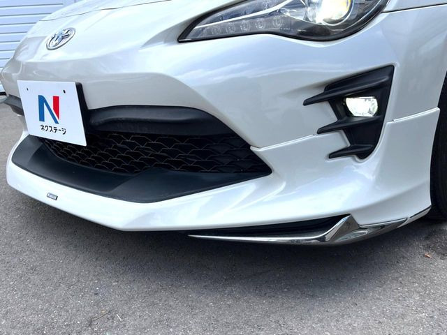 �y���f���X�^�G�A���z�l�C�̃��f���X�^�G�A���𑕒�!�N���}�̊O�ς����X�^�C���b�V���ɂȂ�A�X���ő��݊����ӂ��1��Ɂ􏫗������ւ��鎞�ɂ����Z�[���ɉe�����₷���A���l����l�C�̑����ł�!