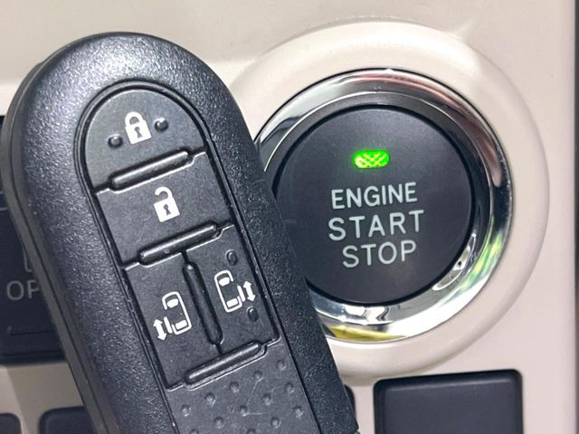 �y�L�[�t���[�V�X�e���z�J�o����|�P�b�g�ɓ��ꂽ�܂܂ł��h�A�̎{���E�������\�ȃX�}�[�g�L�[�𑕔��B�G���W���̃I���E�I�t�����J�M�����o���K�v����������Ƃ��Ă��֗��ł���