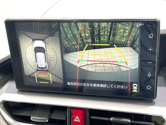 �y�p�m���}���j�^�[�z��p�̃J�����ɂ��A�ォ�猩���낵���悤�Ȏ��_��360�x�N���}�̎��͂��m�F���邱�Ƃ��ł��܂������p�������m�F���₷���A�����ꏊ�ł̐؂�Ԃ��⒓�Ԃ��X���[�Y�ɍs���܂��B