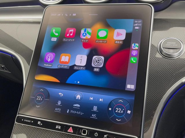 ��Apple Car Play:�X�}�z�Ƃ̗L���ڑ��ŁA�i�r�E�I�[�f�B�I�Đ��ȂǃX�}�z�̃A�v���@�\����ʂł��g����֗��@�\�ł�!