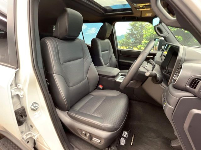 �^�]�ȃV�[�g���͎g�p�������Ȃ��A�ǍD�ȏ�ԂƂȂ��Ă��܂��B���J�Ɏg���Ă������Ƃ��悭�킩��܂��ˁB