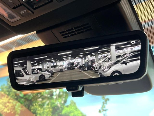 �y�f�W�^���C���i�[�~���[�z��Ȃ̑傫�ȉו��⓯��҂Ō�����m�F���Â炢���ł����S!�J�������B�e�����ԗ�����̉f�������[���~���[���ɕ\���B�N���A�Ȏ��E�ŏ󋵂̊m�F���\�ł�!