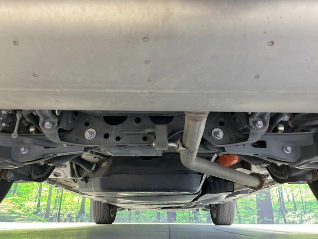 下回りがきれいなうちに、防錆加工の施工がオススメ。降雪地域はもちろん、沿岸部にお住いの方や、趣味でマリン・ウィンタースポーツをされる方にご好評いただいております。