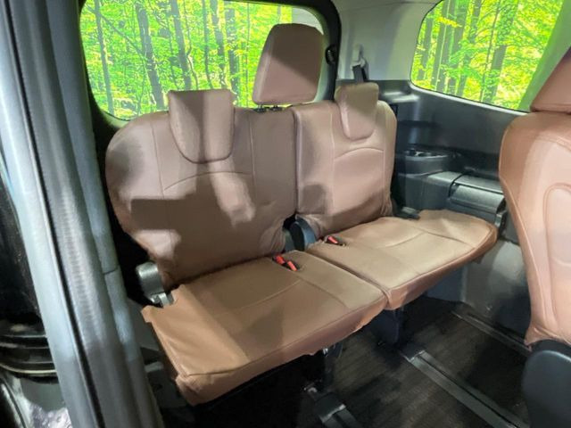 3��ڃV�[�g�͂�������ԗǍD����l�ł��������ƍ����Ē����܂��̂ŁA��l���ł̂��o���������N���N�ł��􂲉Ƒ��ŁA�C�̒m�ꂽ���ԂŁA�h���C�u�ɍs���̂��y���݂ł��ˁ�