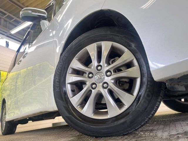 �y����16�C���`�A���~�z�C�[���z�O�ςɃ}�b�`���������A���~�z�C�[���𑕒����Ă���܂��B�e��ЊO�A���~�z�C�[����A�X�^�b�h���X�^�C�����戵�����Ă���܂��B���񂲑��k����������