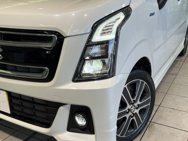 �yLED�w�b�h���C�g�z���V����ԑ��s�����ǍD�Ȏ��E���m�ۂ����S���ĉ^�]�ł��鍂�P�xLED�w�b�h���C�g�𑕔�!�_�����x�������A����d�͂��}�����Ă��܂��B