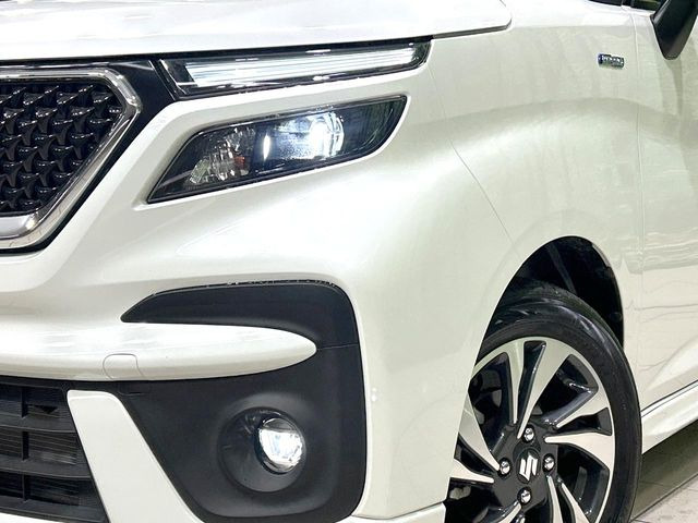 �yLED�w�b�h���C�g�z���V����ԑ��s�����ǍD�Ȏ��E���m�ۂ����S���ĉ^�]�ł��鍂�P�xLED�w�b�h���C�g�𑕔�!�_�����x�������A����d�͂��}�����Ă��܂��B