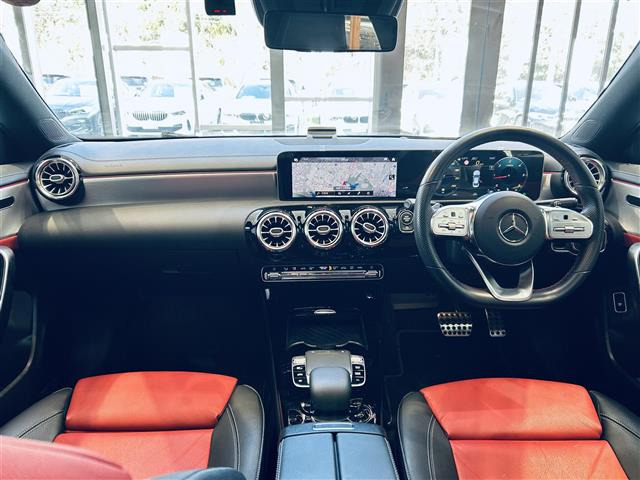 CLAクラスCLA200d AMGライン