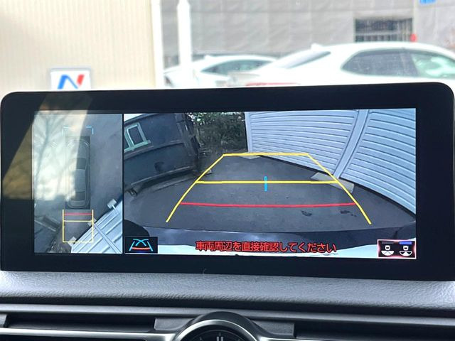 �y�p�m���~�b�N�r���[���j�^�[�z��p�̃J�����ɂ��A�ォ�猩���낵���悤�Ȏ��_��360�x�N���}�̎��͂��m�F���邱�Ƃ��ł��܂������p�������m�F���₷���A�����ꏊ�ł̐؂�Ԃ��⒓�Ԃ��X���[�Y�ɍs���܂��B