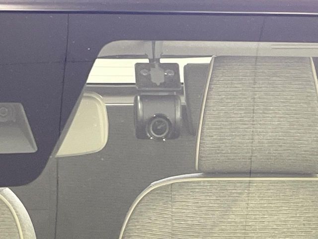 �y�h���C�u���R�[�_�[�z���S�E���S�ȃJ�[���C�t�ɕK�{�̃h���C�u���R�[�_�[�𑕔�!���s���͂������A������^�]�⎖�̂ɑ��������ۂ̏󋵂��f���ŋL�^���A����̃��X�N�ɔ����܂��B