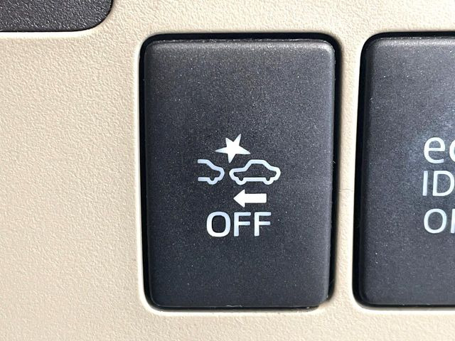 �y�X�}�[�g�A�V�X�g�z���s���ɑO���̎ԗ�����F�����A�Փ˂������Ȏ��͌x��ƃu���[�L�ŏՓˉ���Ɣ�Q�y�����A�V�X�g�B�����S�Ƀh���C�u�����y���݂��������܂��B