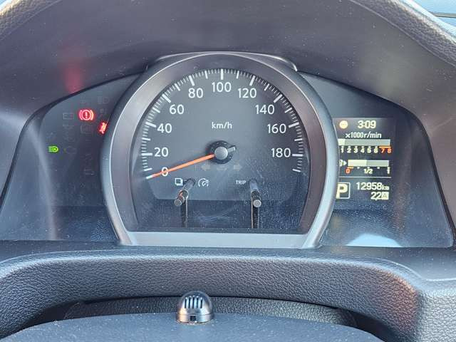 NV200バネットバン1.6 DX