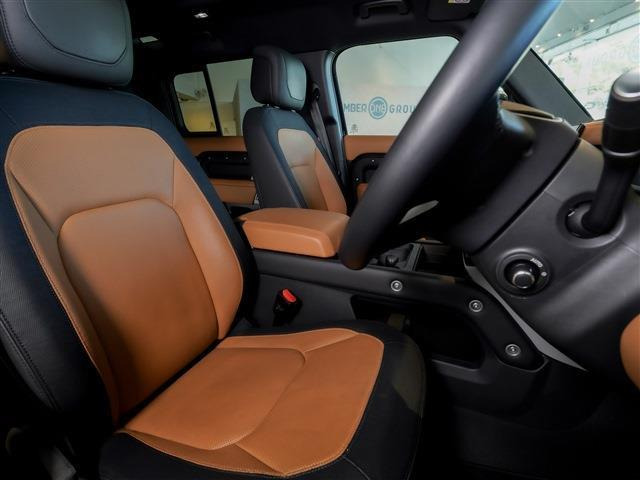 ����E�����������Ă���܂��B���C�y�ɂ����k���������B