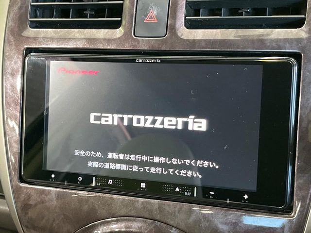 �y�i�r�Q�[�V�����z�g���₷���i�r�ŖړI�n�܂ł�������ē����Ă���܂��B�e��I�[�f�B�I�Đ��@�\���[�����Ă���A���Ԃ̉^�]������Ɋy�����Ȃ�܂�!!