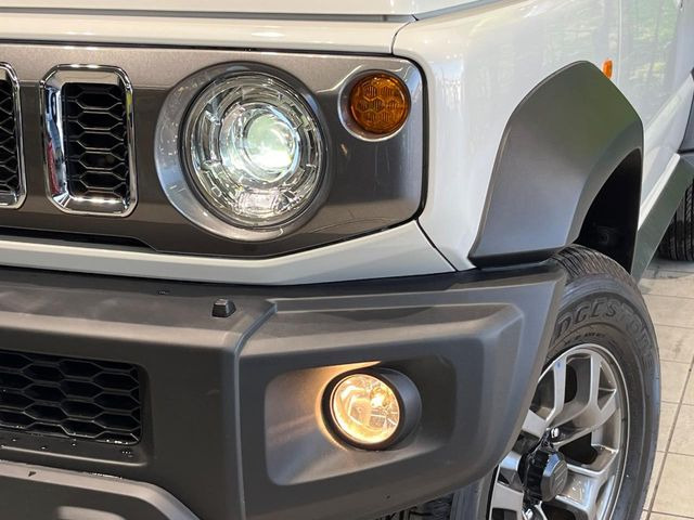 �yLED�w�b�h���C�g�z���V����ԑ��s�����ǍD�Ȏ��E���m�ۂ����S���ĉ^�]�ł��鍂�P�xLED�w�b�h���C�g�𑕔�!�_�����x�������A����d�͂��}�����Ă��܂��B