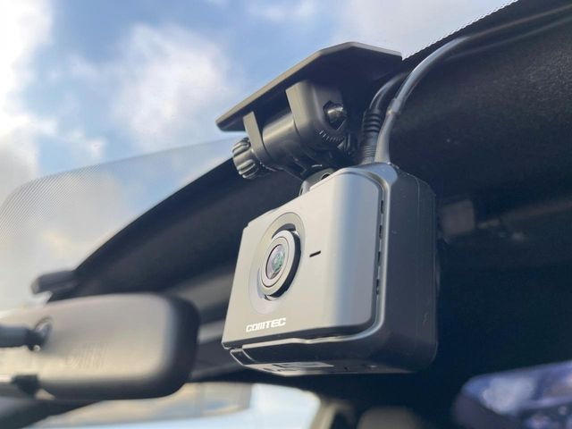 �y�h���C�u���R�[�_�[�z���S�E���S�ȃJ�[���C�t�ɕK�{�̃h���C�u���R�[�_�[�𑕔�!���s���͂������A������^�]�⎖�̂ɑ��������ۂ̏󋵂��f���ŋL�^���A����̃��X�N�ɔ����܂��B