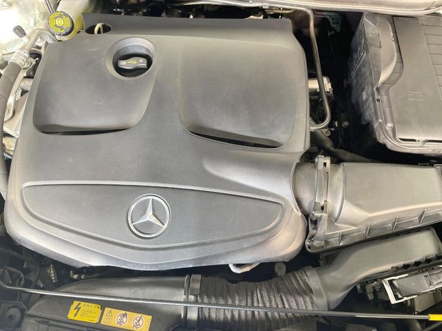 �����X�ł́A�e���[�J�[�̐�p�f�f�e�X�^�[�𓱓��B���Ǝ��i�����e�N�j�J���X�^�b�t���풓���Ă���܂��̂ŁA������̍ۂɂ����S���Ă����p���������܂��B