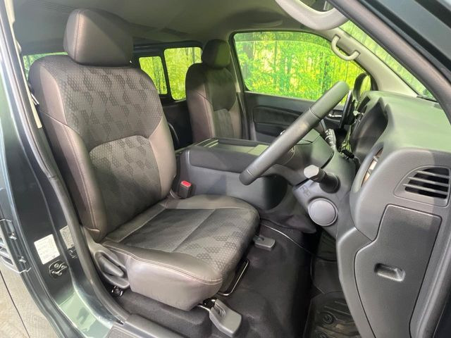 �y�n�[�t���U�[�V�[�g�z�������ƍ���S�n�𗼗������l�C�̃V�[�g���w�ʁE���ʂ̃t�@�u���b�N�f�ނ́A�ʋC���̗ǂ��⊊��ɂ����ɗD��Ă��܂��B�C���╞���ɍ��E���ꂸ���K�ɂ���肢�������܂��B