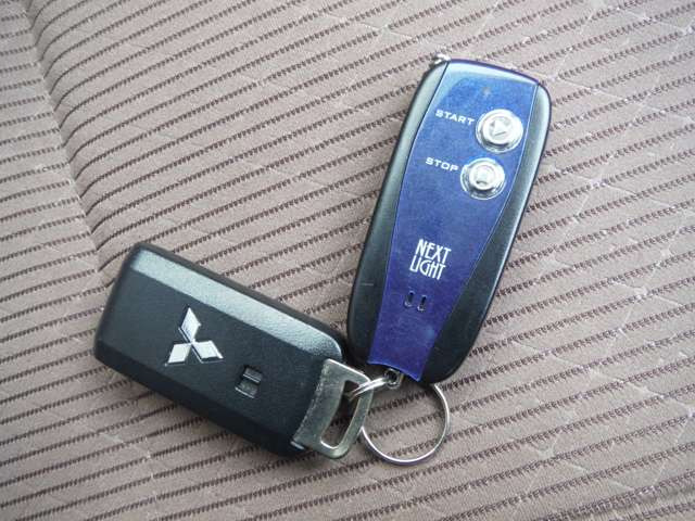 1�����P�ʂ̃J�[���[�X���\�ɂȂ��Ă���܂��̂Ő��񂲑��k���������B