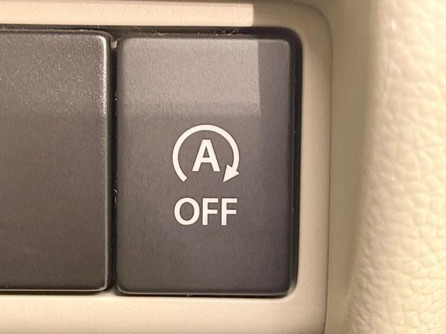 �y�A�C�h�����O�X�g�b�v�z�ԐM����a�؂Œ�Ԃ����ۂɃG���W�����~���A���ʂȔR���̏����}���܂��B�R��������ی�ɂȂ���@�\��G���W���̓u���[�L�𗣂��΍Ďn�����܂��B